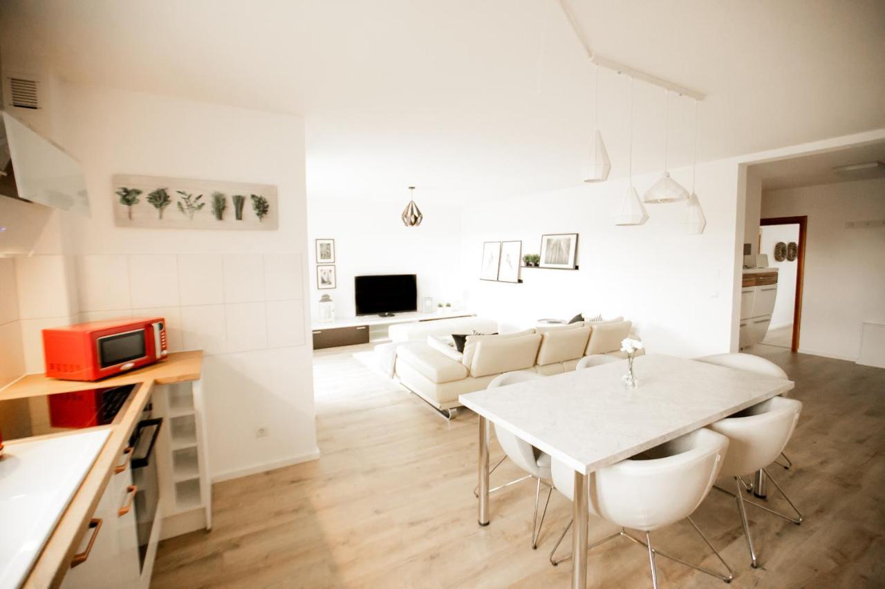 Bonquartier - Gross & Stylisch - Zentral & Komfortabel Siegburg Buitenkant foto